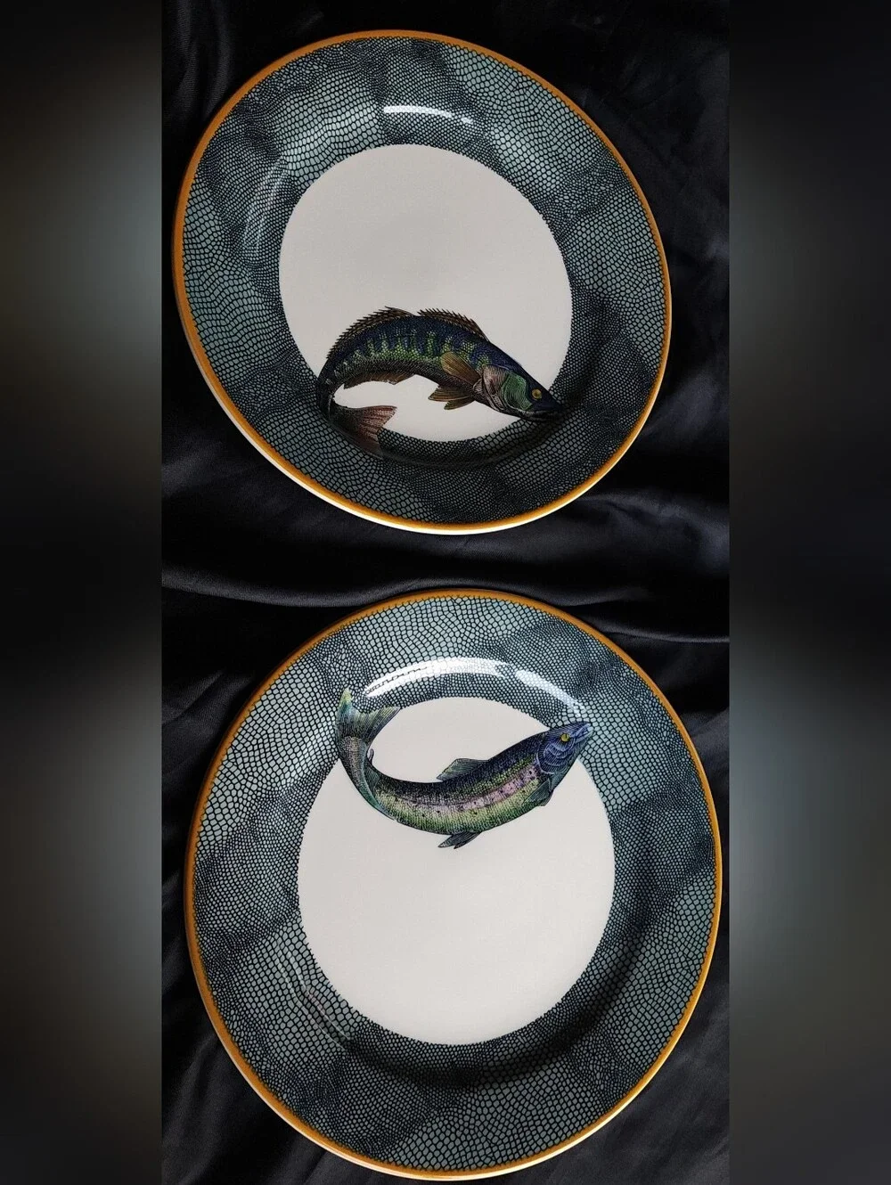 Williams Sonoma English Angler Fish Salad Plates Set of 4 Bass Cod Salmon Trout